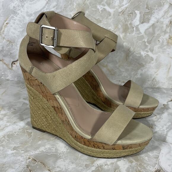 Charles David “Adamant” leather wedges - Picture 3 of 10